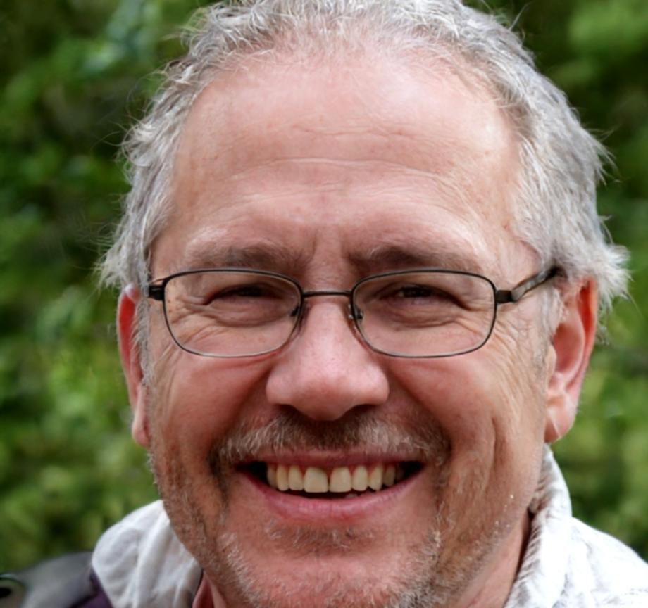 Portrait de Théo Mercier